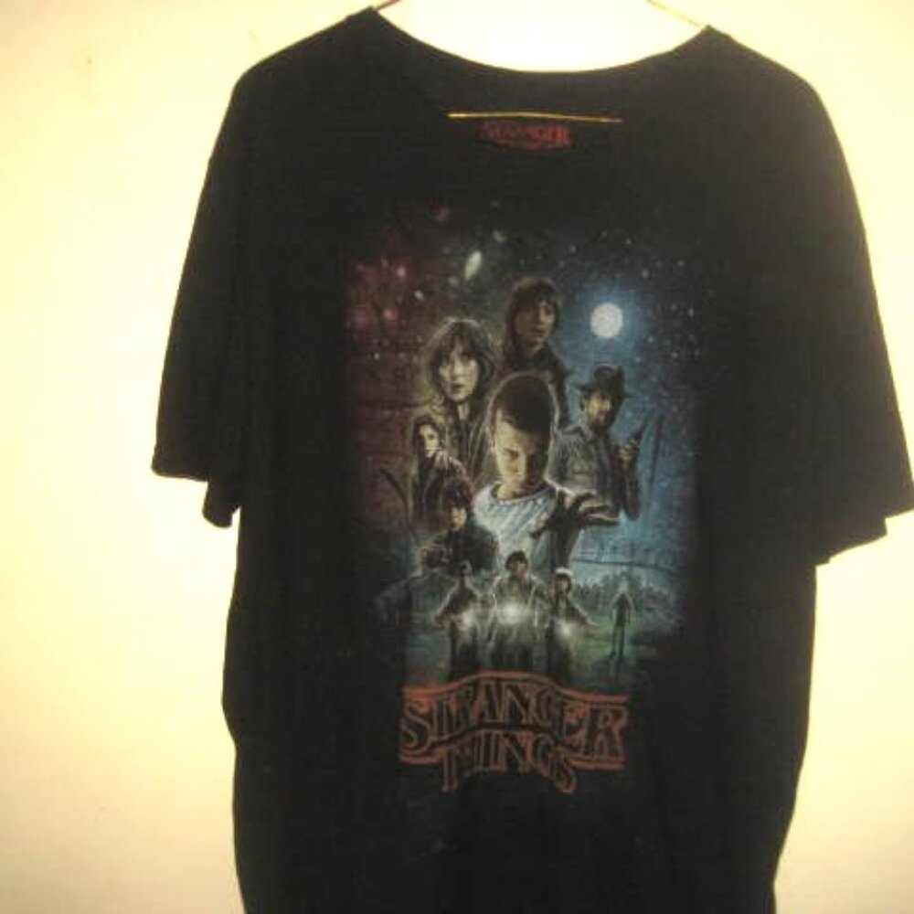 Stranger Things Netflix T Shirt Men's Unisex Size XL